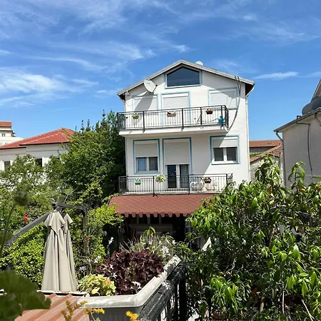 אכסניה Kultura *